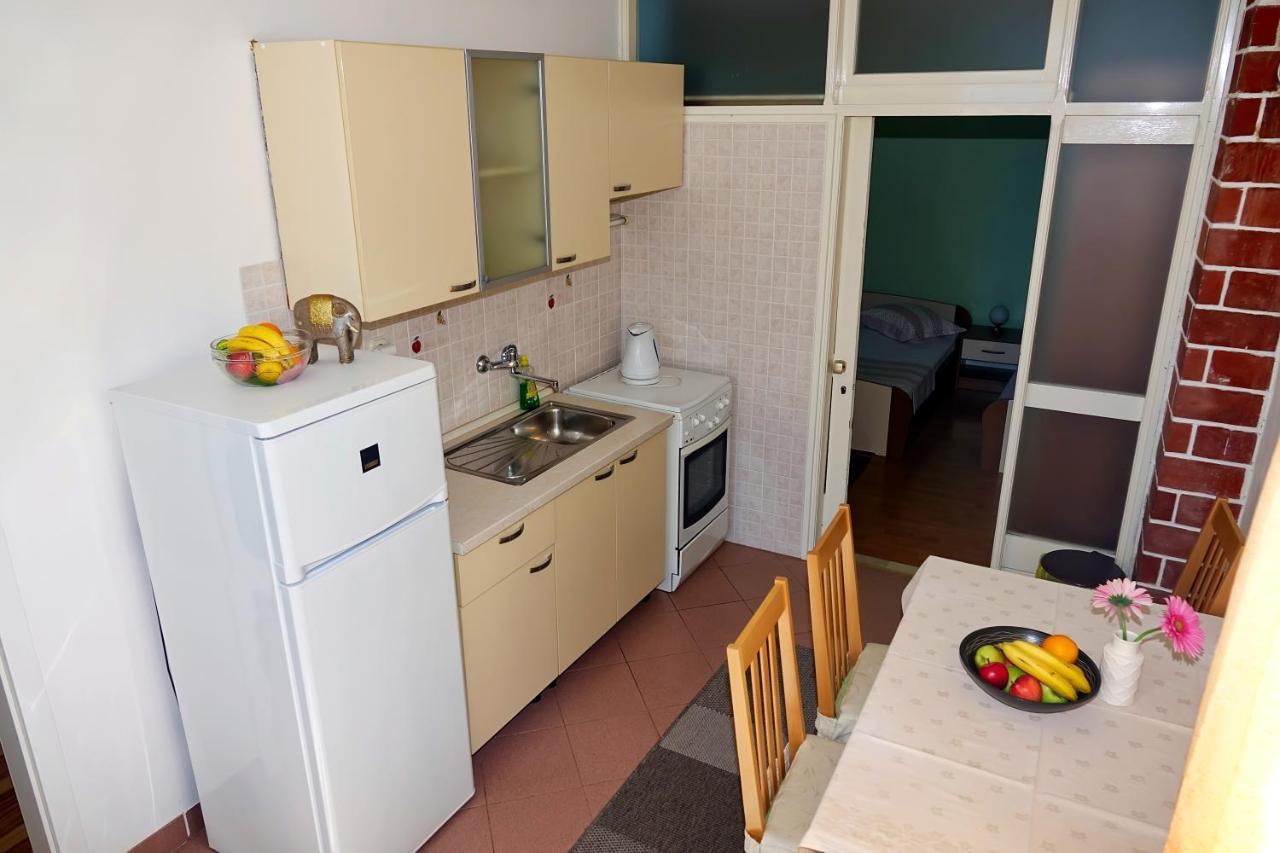 Roza Apartment บาชกาโวดา ภายนอก รูปภาพ