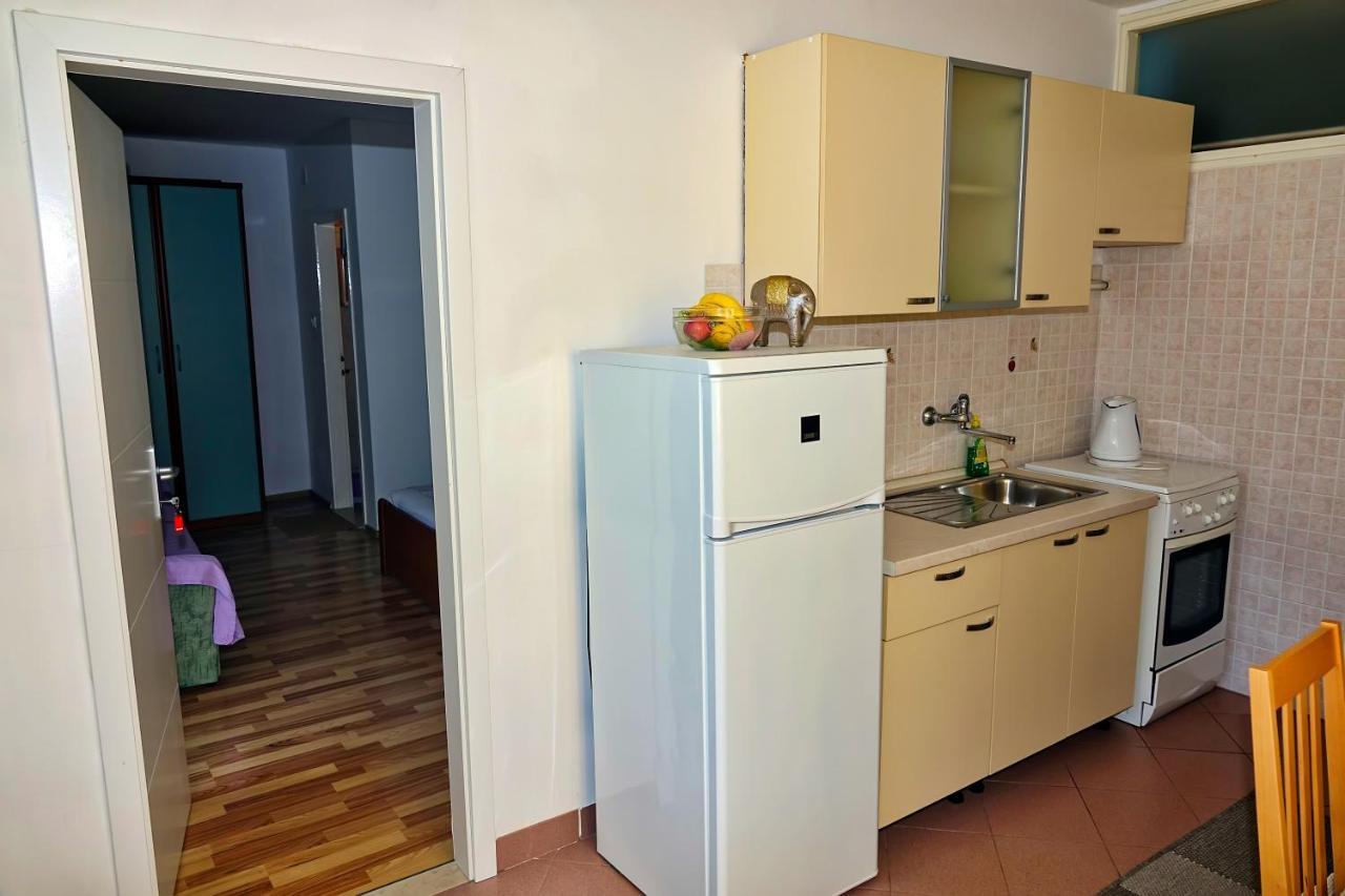 Roza Apartment บาชกาโวดา ภายนอก รูปภาพ
