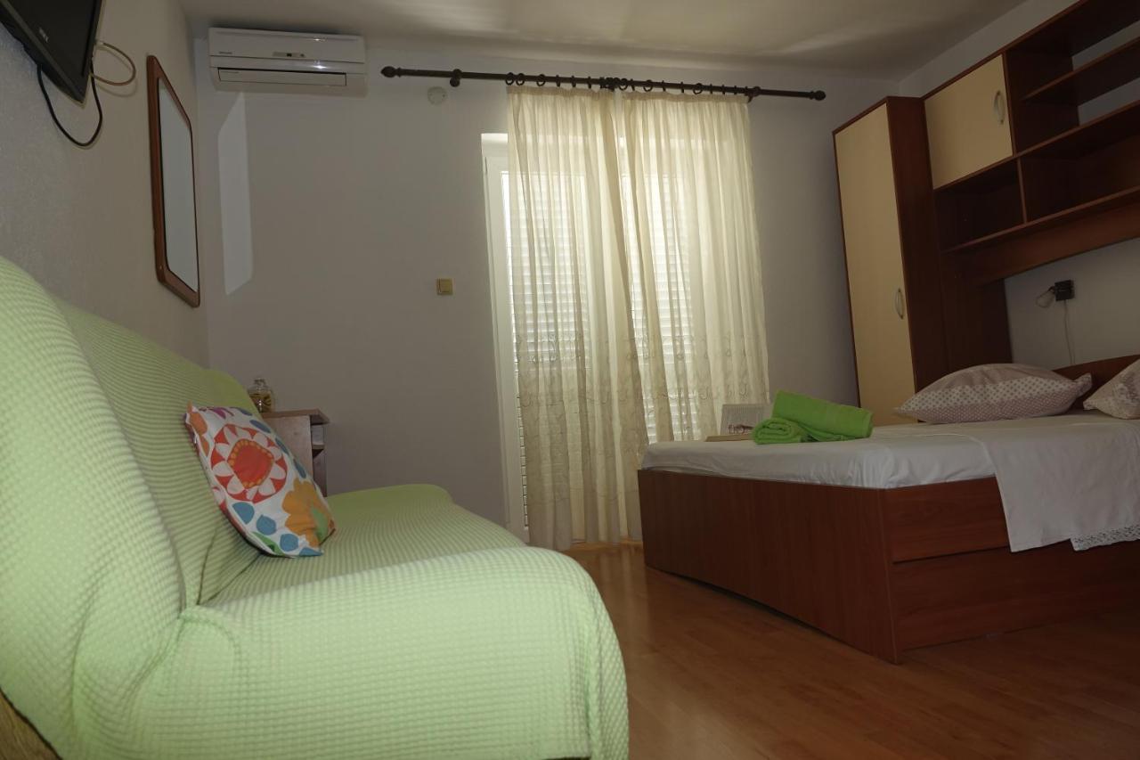 Roza Apartment บาชกาโวดา ภายนอก รูปภาพ